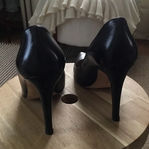 MANOLO BLAHNIK - Picture 4 of 16
